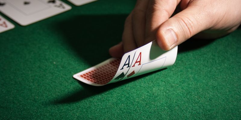 Hướng dẫn chơi Poker chuyên nghiệp